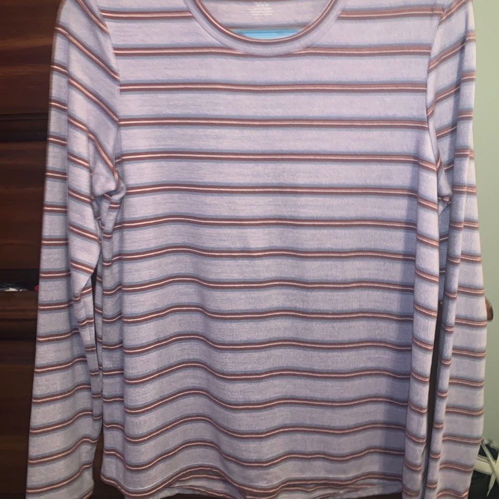 Women’s American long sleeve sweater